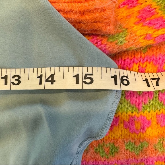 🌈 6/$60, Gymshark Sports Bra, Light Robin’s Egg Blue, Size XS - Picture 4 of 4